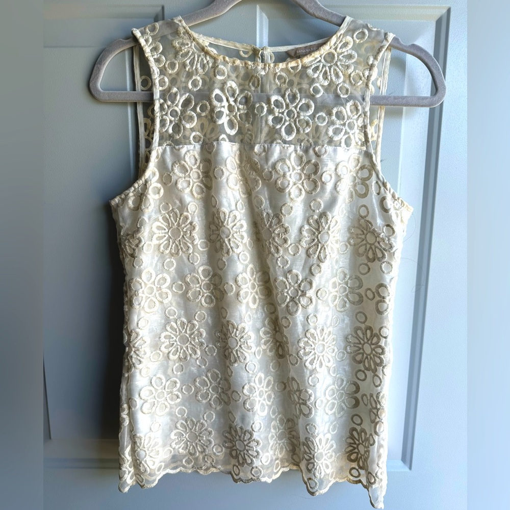 Banana Republic White Embroidered Soft Shell Nude Sheer Illusion Ivory Floral